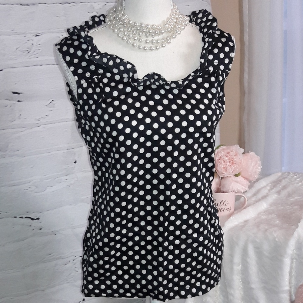 💙Tommy Hilfiger poka dotted top